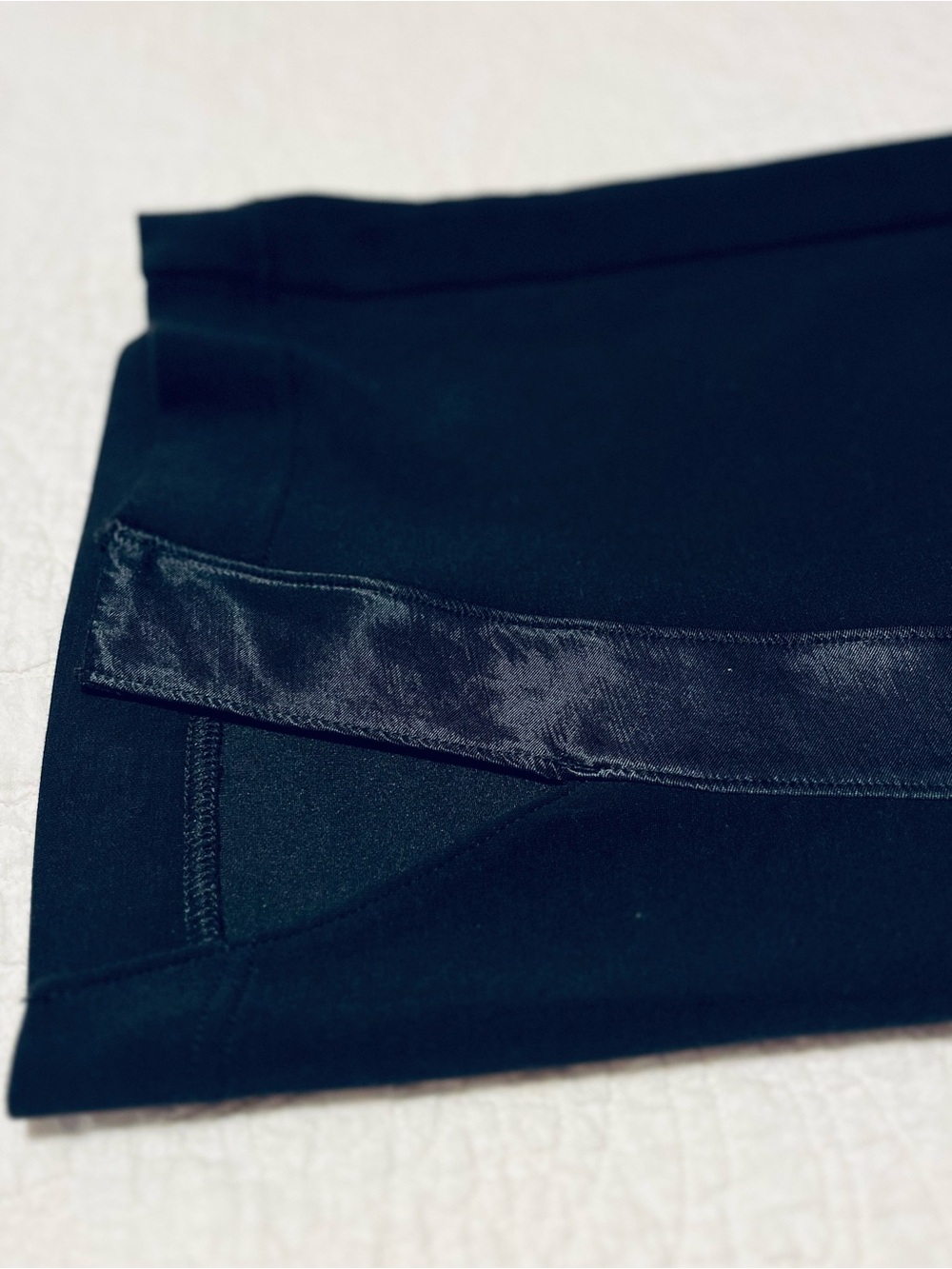 OFFLINE by Aerie ChillUp Satin Track Pants in Black Size Small - Picture 2 of 6